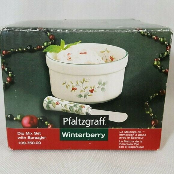 NEW Pfaltzgraff Winterberry Dip Bowl Set w Spreader Knife Christmas Holiday - Picture 2 of 2